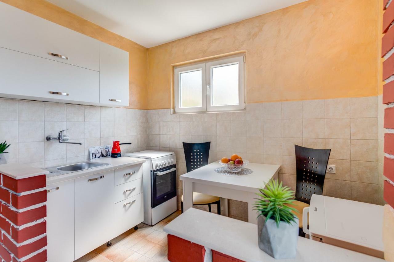 Libra Apartments Tivat Extérieur photo