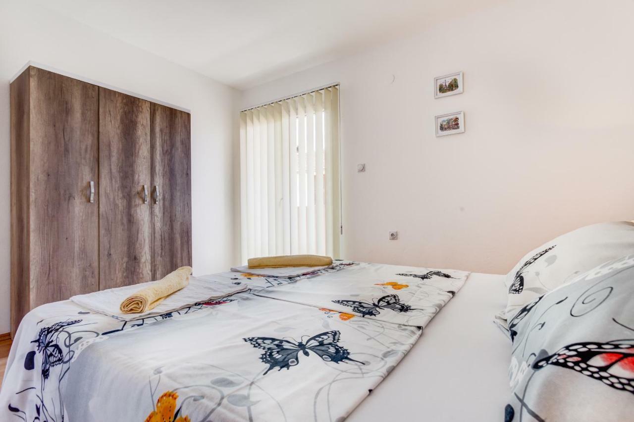 Libra Apartments Tivat Extérieur photo