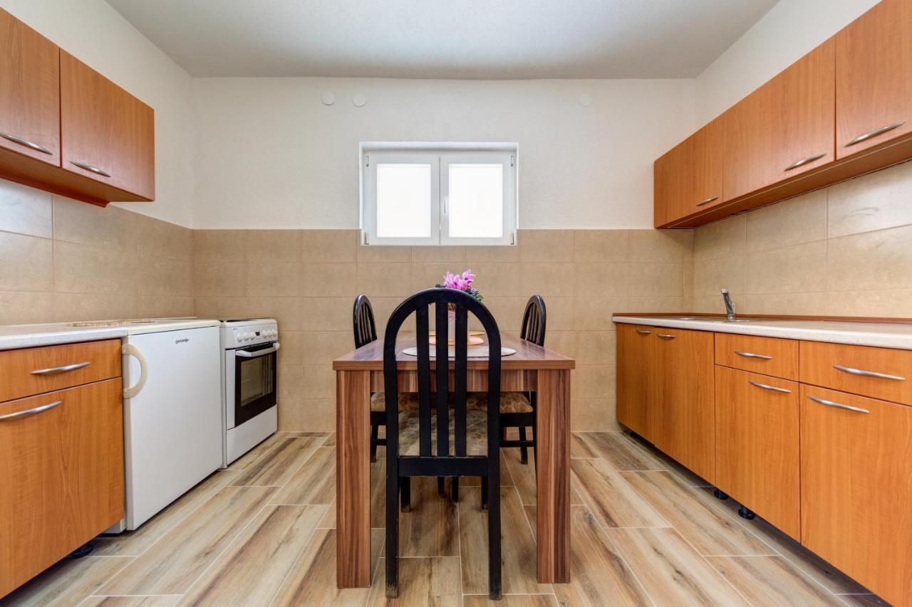 Libra Apartments Tivat Extérieur photo